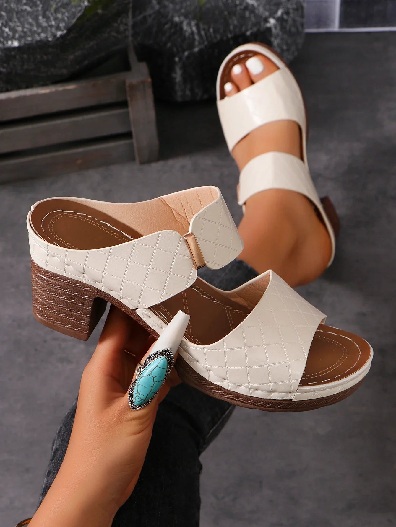 Shara | Versatile Block Heel Sandals